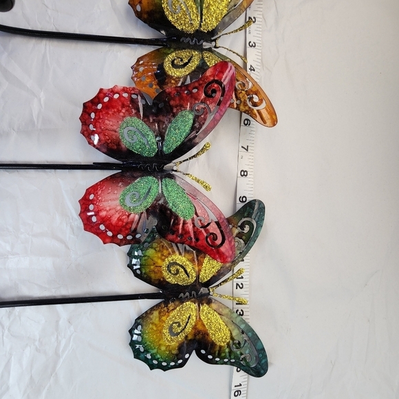 Butterfly  Three Hook Meatel Coat Hanger - Picture 4 of 5